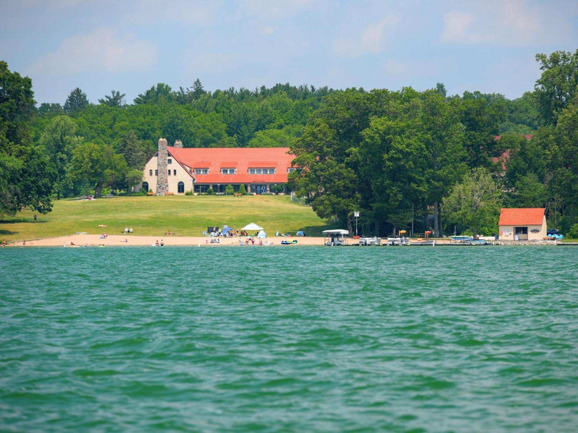 Potawatomi Inn & Cabins Angola Exteriér fotografie
