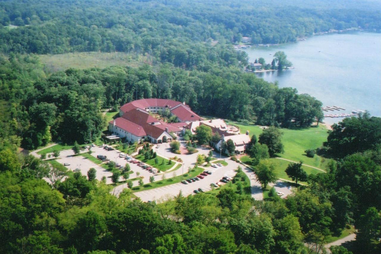 Potawatomi Inn & Cabins Angola Exteriér fotografie